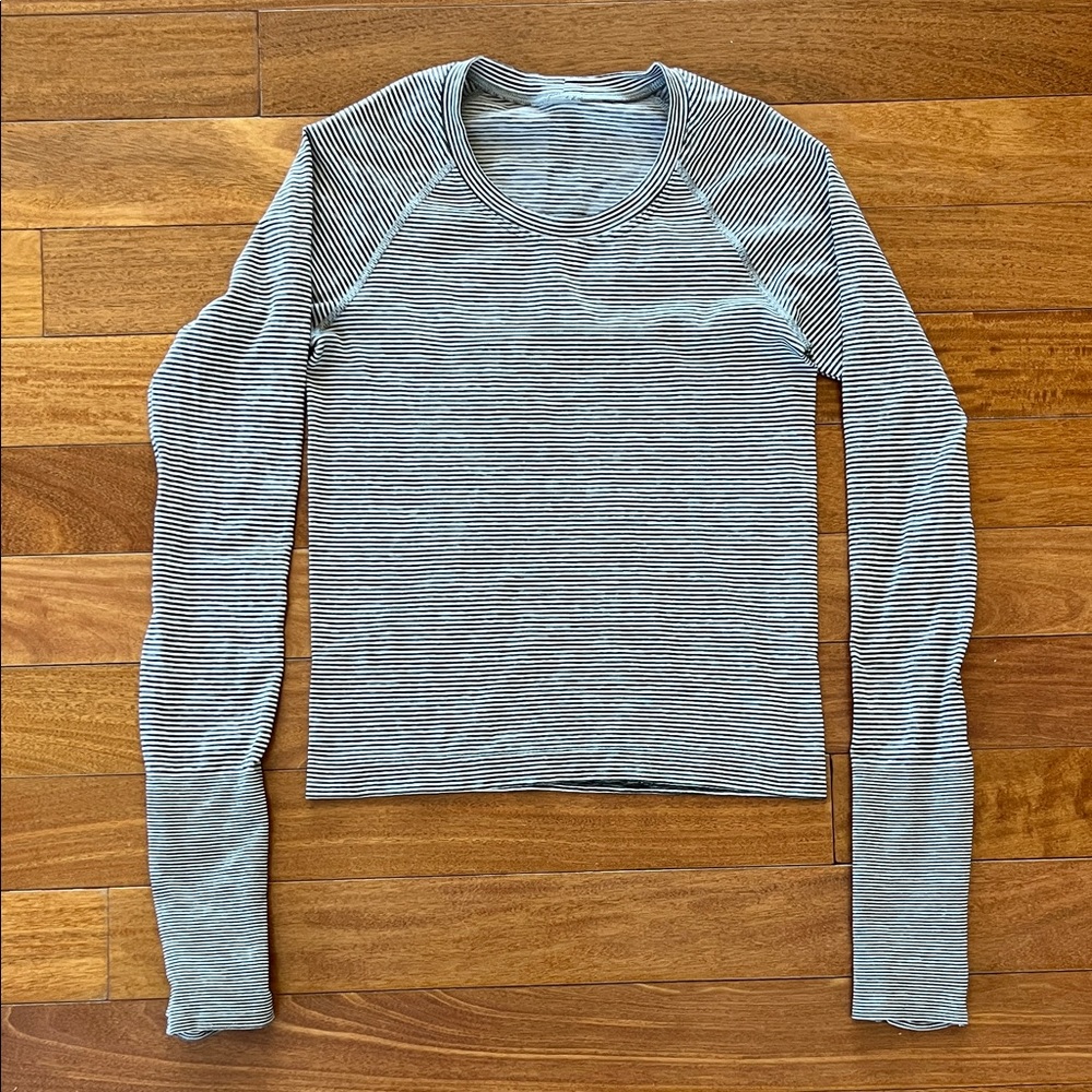 Lululemon Swiftly Race Length Long Sleeve Striped Black White Top 4